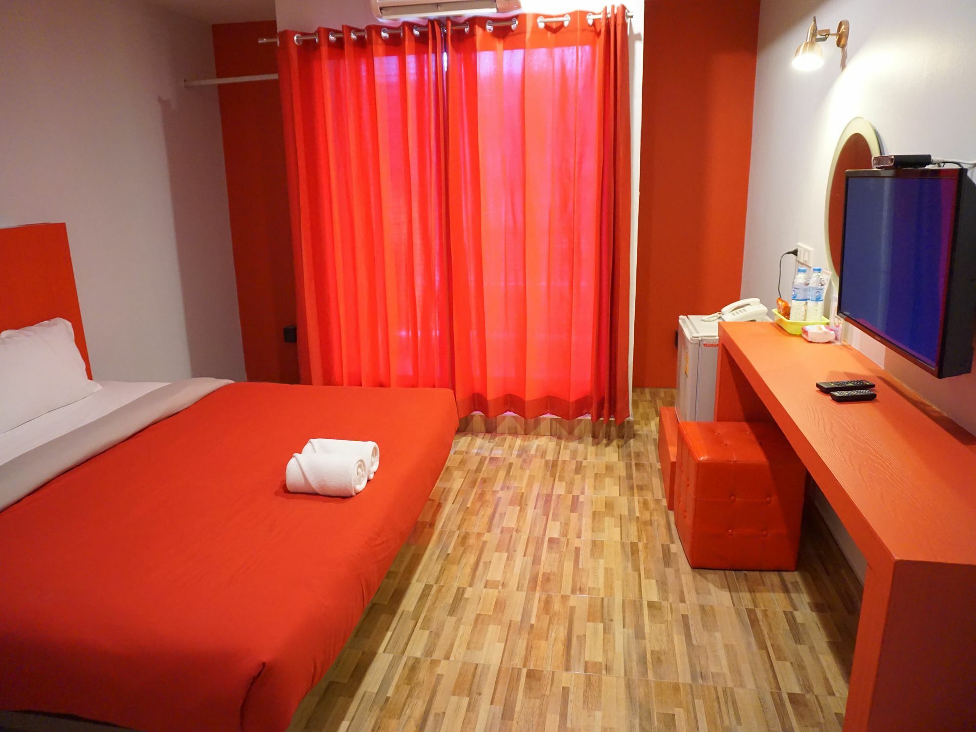 Pama House Apartment Накхон Си Тамарат Екстериор снимка